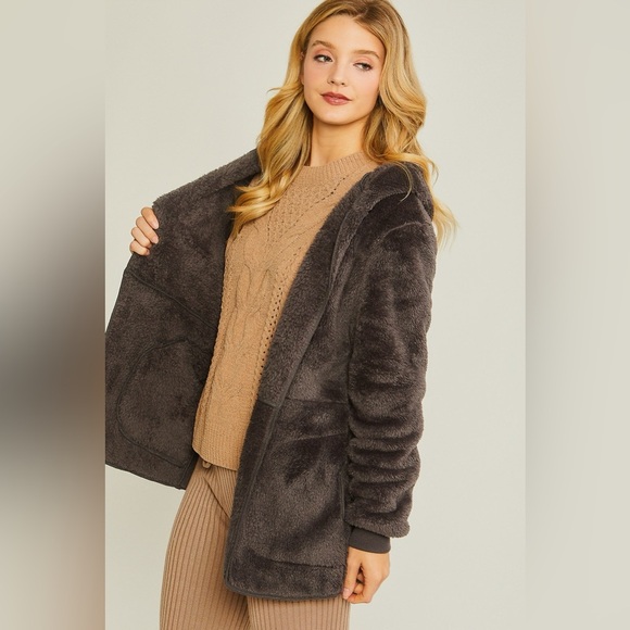 (80065JM-GRY) Sherpa Women’s Hoodie - Picture 4 of 4